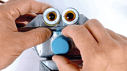 Como fazer um ROBÔ com caixa de leite